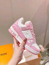 Louiss Vuitton LV TRAINER PINK