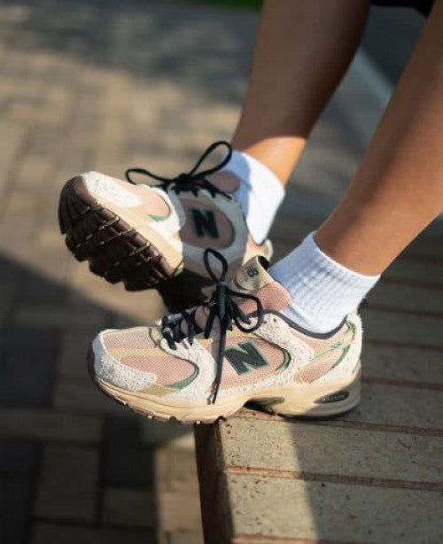 530 SNEAKERS SHOES MR530SND Linen Incense