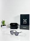Off whit 2135 Black