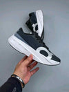 On Cloudboom Volt White Black 2647