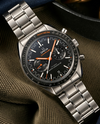 Omegg_a Speedmaster Racing Co-Axial Master Chronometer Chronograph